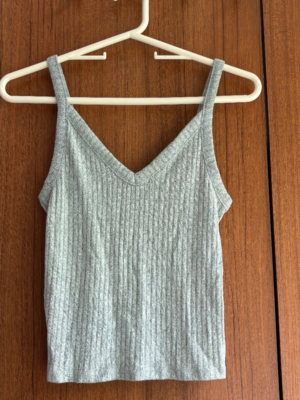 American Eagle Soft & Sexy Ribbed V-Neck Cami Tank Top Sage Green Small